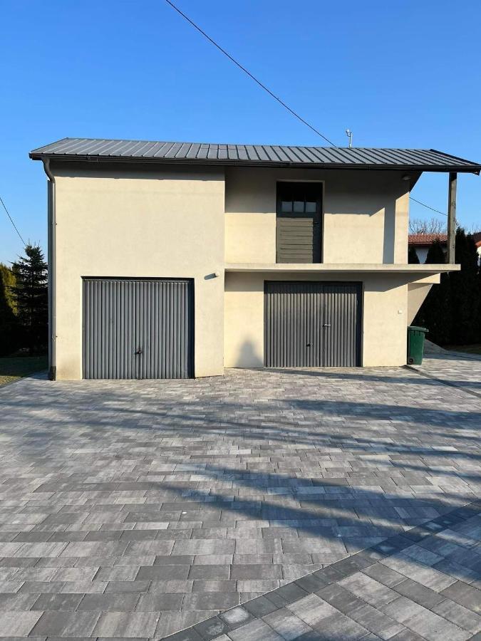 Villa Sanriver Przemysl Bagian luar foto