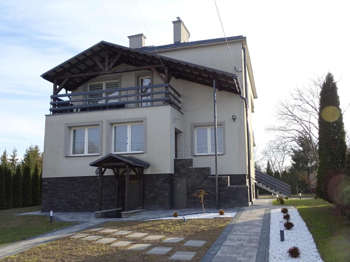 Villa Sanriver Przemysl Bagian luar foto